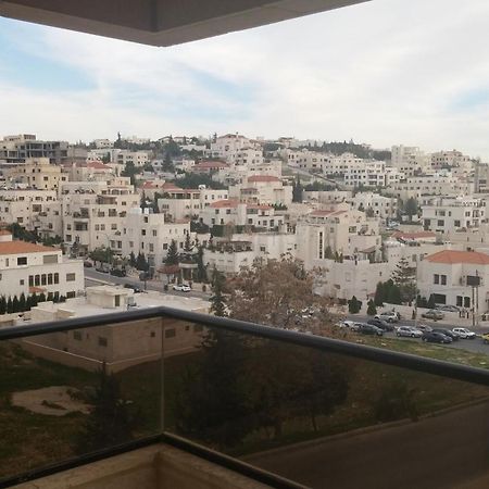 Cozy Dair Ghbar Apartment Amman Luaran gambar