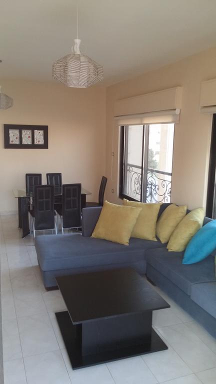 Cozy Dair Ghbar Apartment Amman Luaran gambar