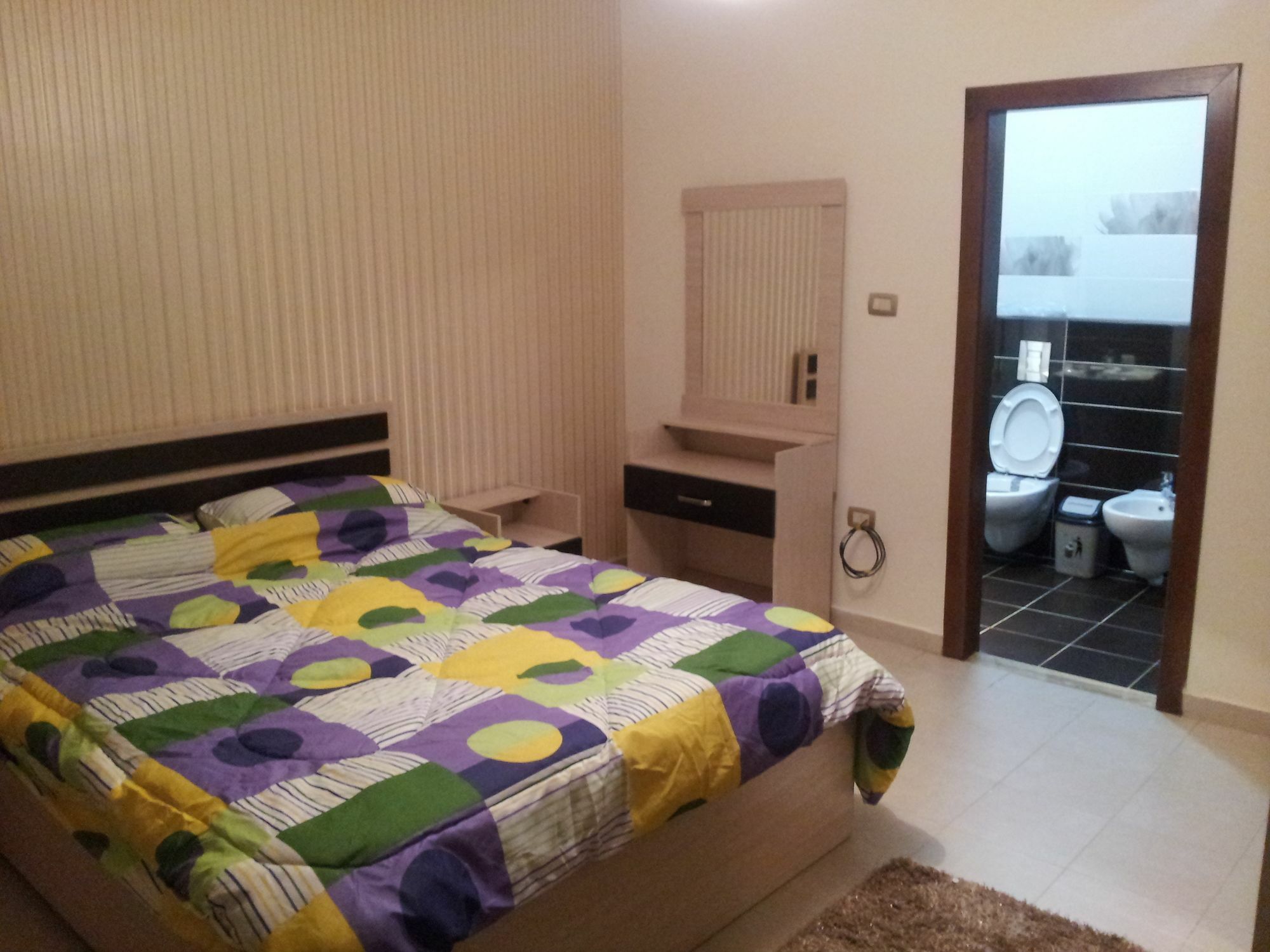 Cozy Dair Ghbar Apartment Amman Luaran gambar